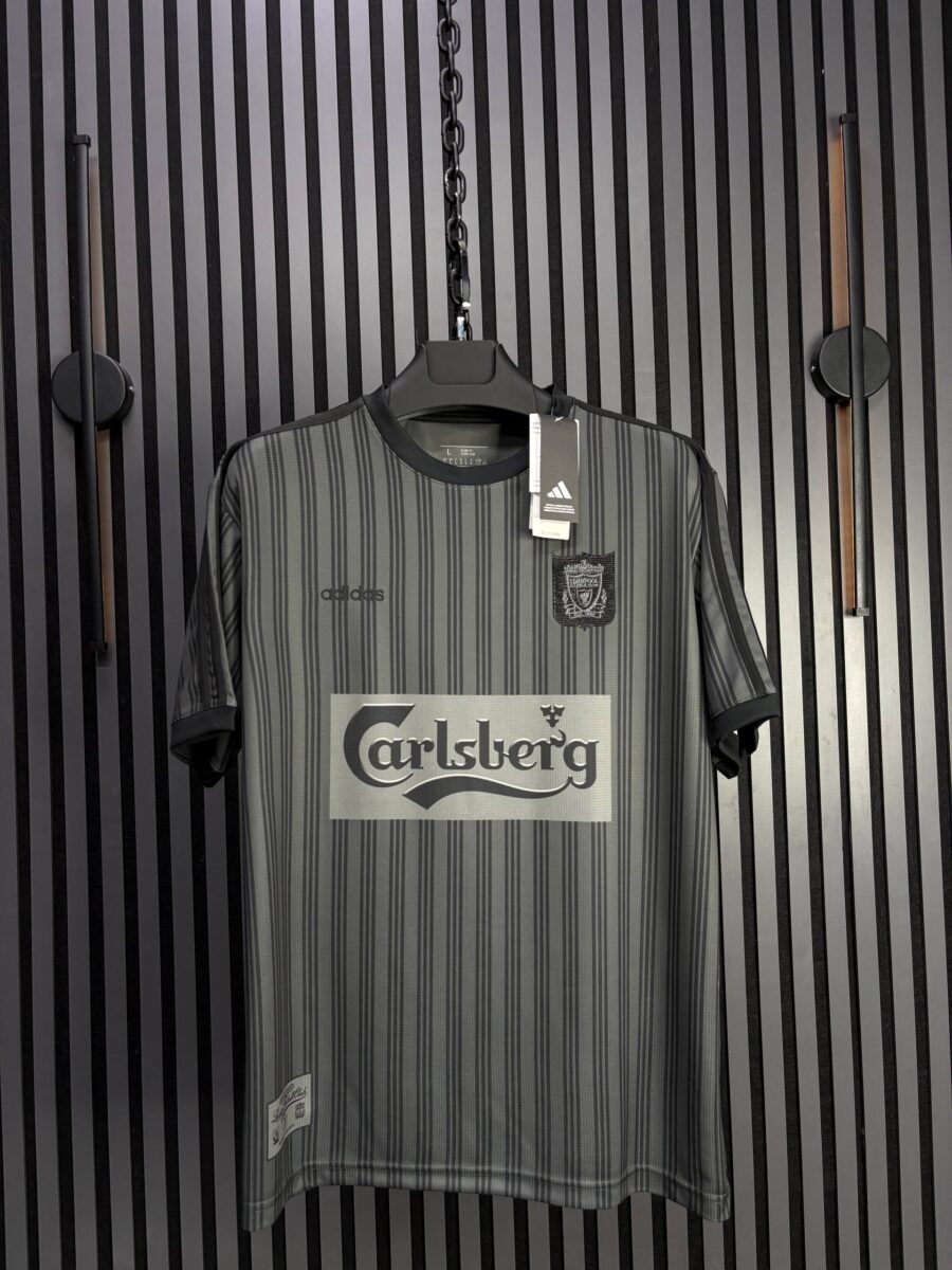 İsimsiz – Liverpool Gri Retro Forma