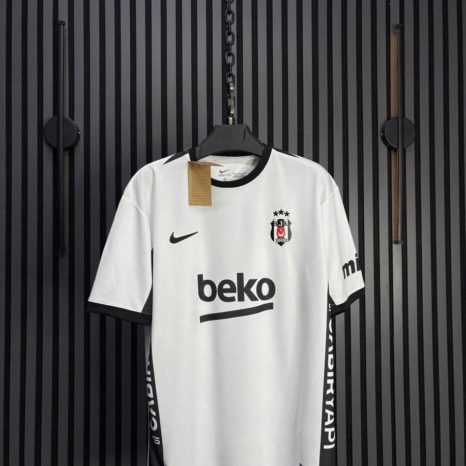İsimsiz – Beşiktaş 2026-2027 İç Saha Forması