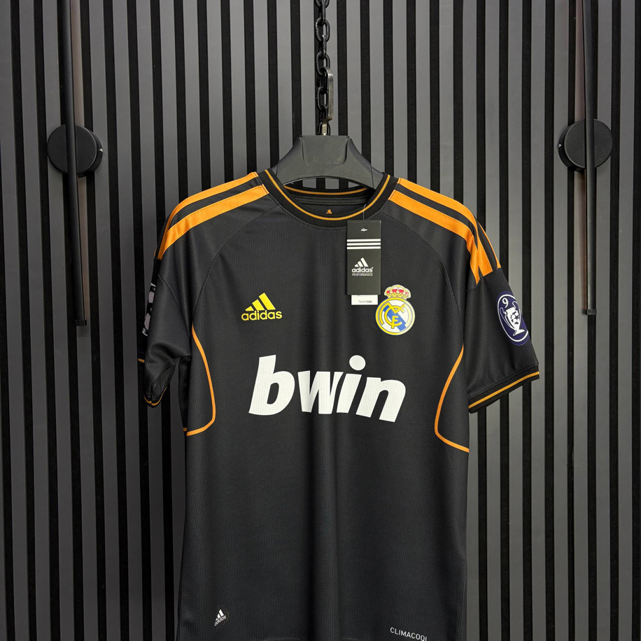 Ronaldo# 7 Real Madrid Siyah Deplasman Retro Forma