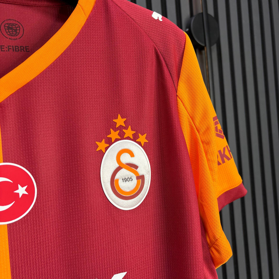 İsimsiz – Galatasaray 2025/26 İç Saha Forma – Premium (Birebir Aynı)