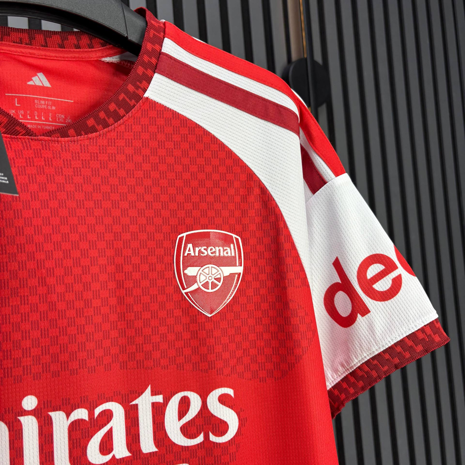 İsimsiz – Arsenal 2026/27 İç Saha Forması