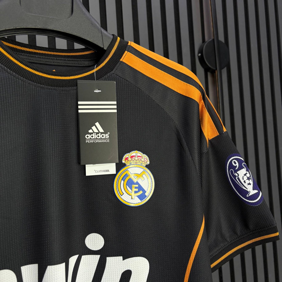 Ronaldo# 7 Real Madrid Siyah Deplasman Retro Forma