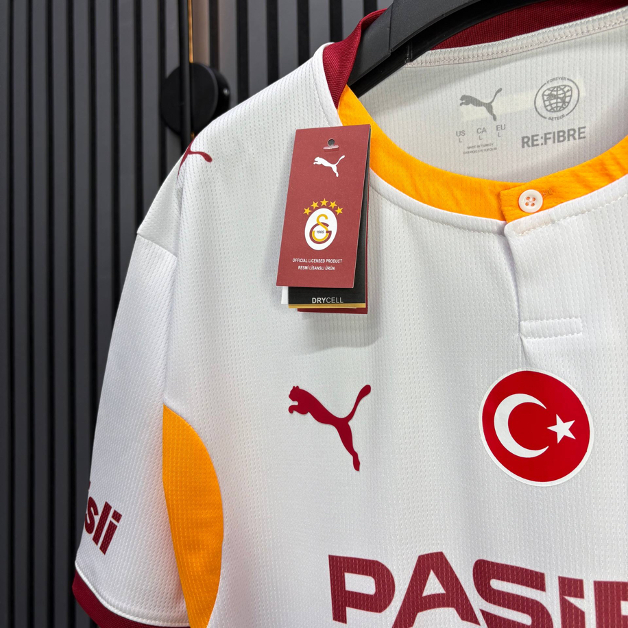 İsimsiz – Galatasaray 2026-2027 Deplasman Forma
